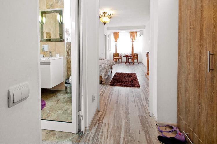 Lyla Apartment Galati  Luaran gambar
